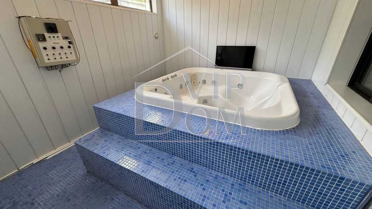 Продам Дом в Одессе 12 станция Большого Фонтана вблизи моря.