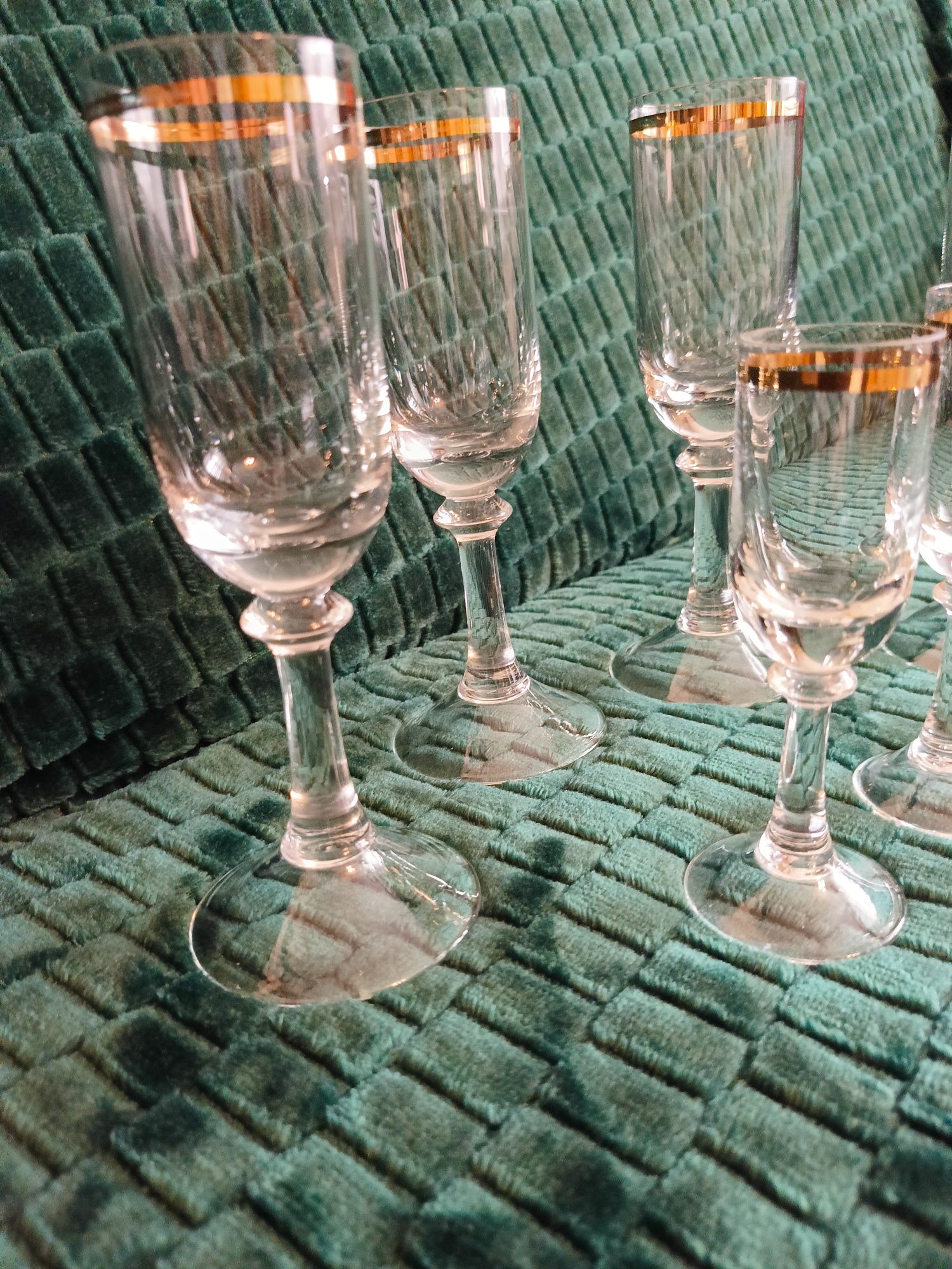 Vintage zestaw kieliszków do szampana i nalewki 6 sztuk