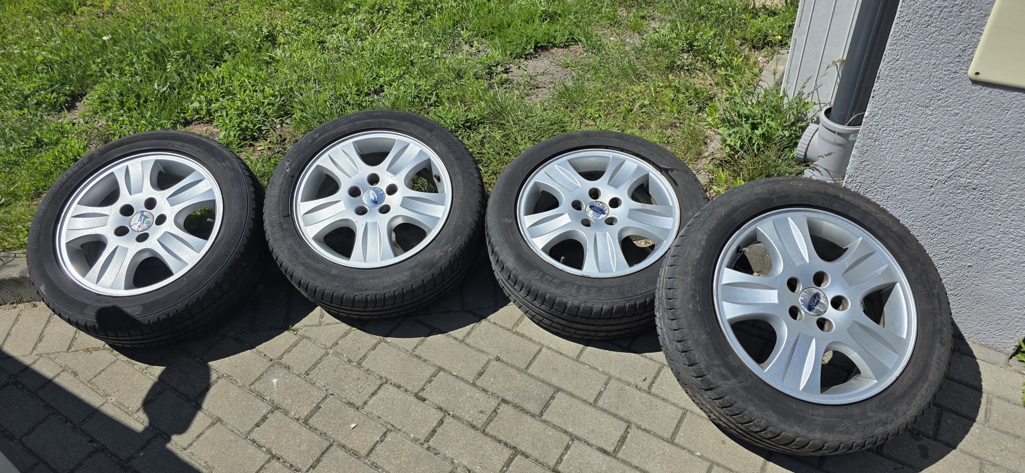 Felgi z oponami ford 5x108