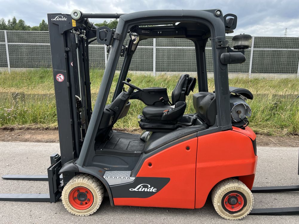 Wózek Widłowy Linde H16 H18 H20  LPG Triplex Przesuw boczny