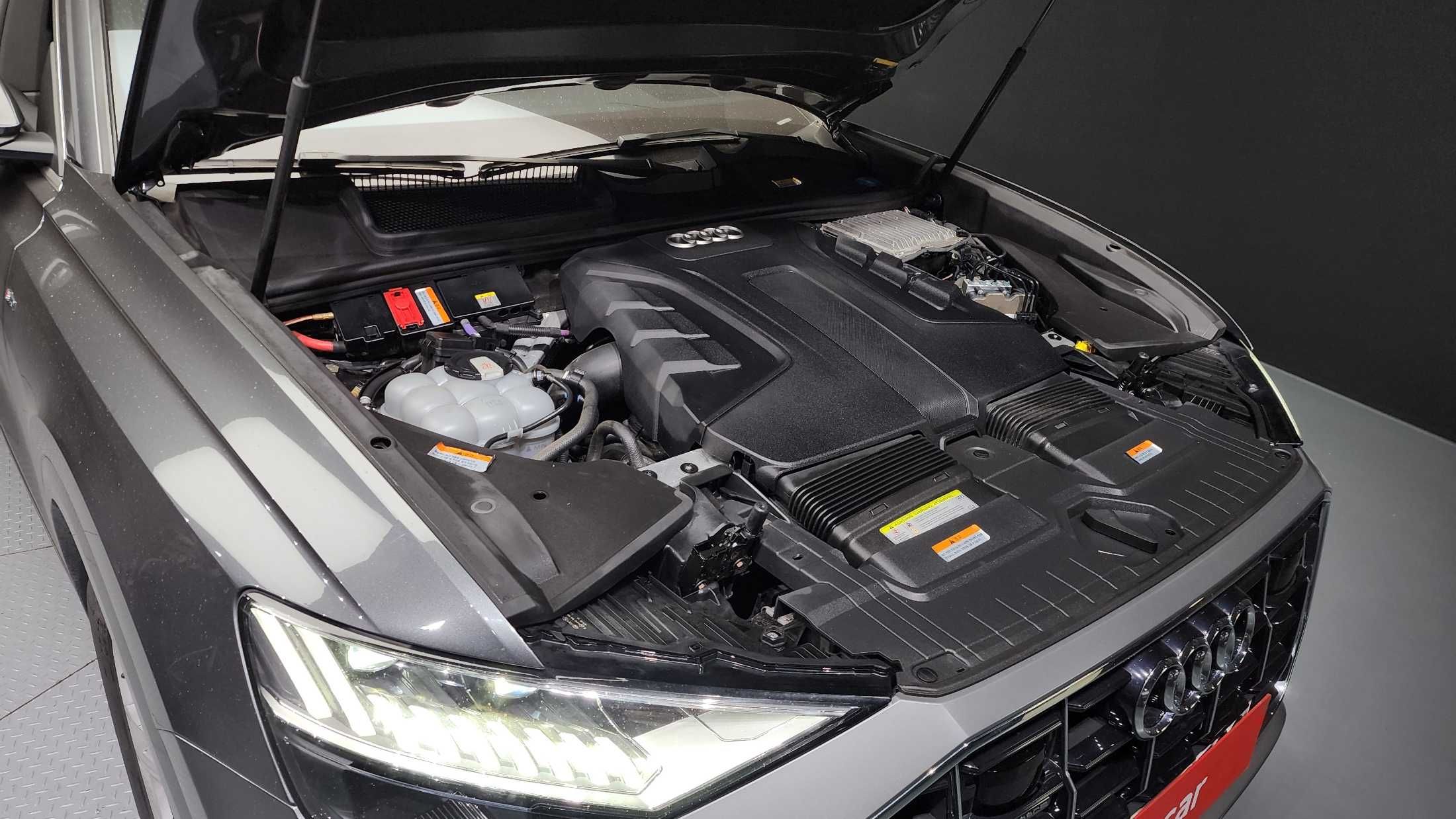 2021 Audi Q8 45 TDI Quattro Premium