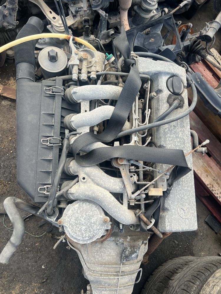 Motor e caixa mercedes 2.5 D