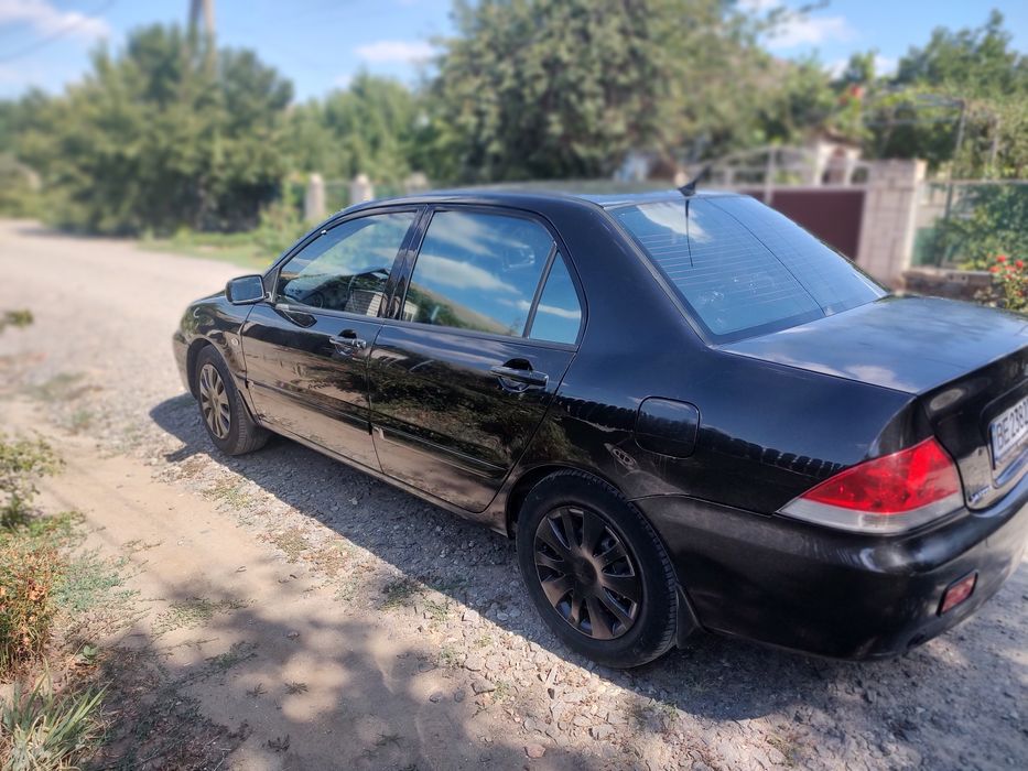 Продам Mitsubishi lancer