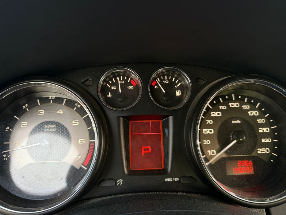 Peugeot RCZ 1.6THP 156cv