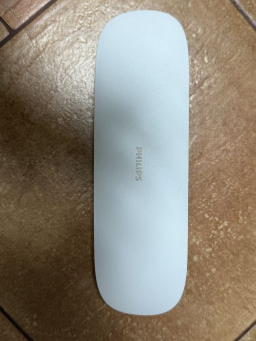 Чаша та зарядний кейс для philips sonicare