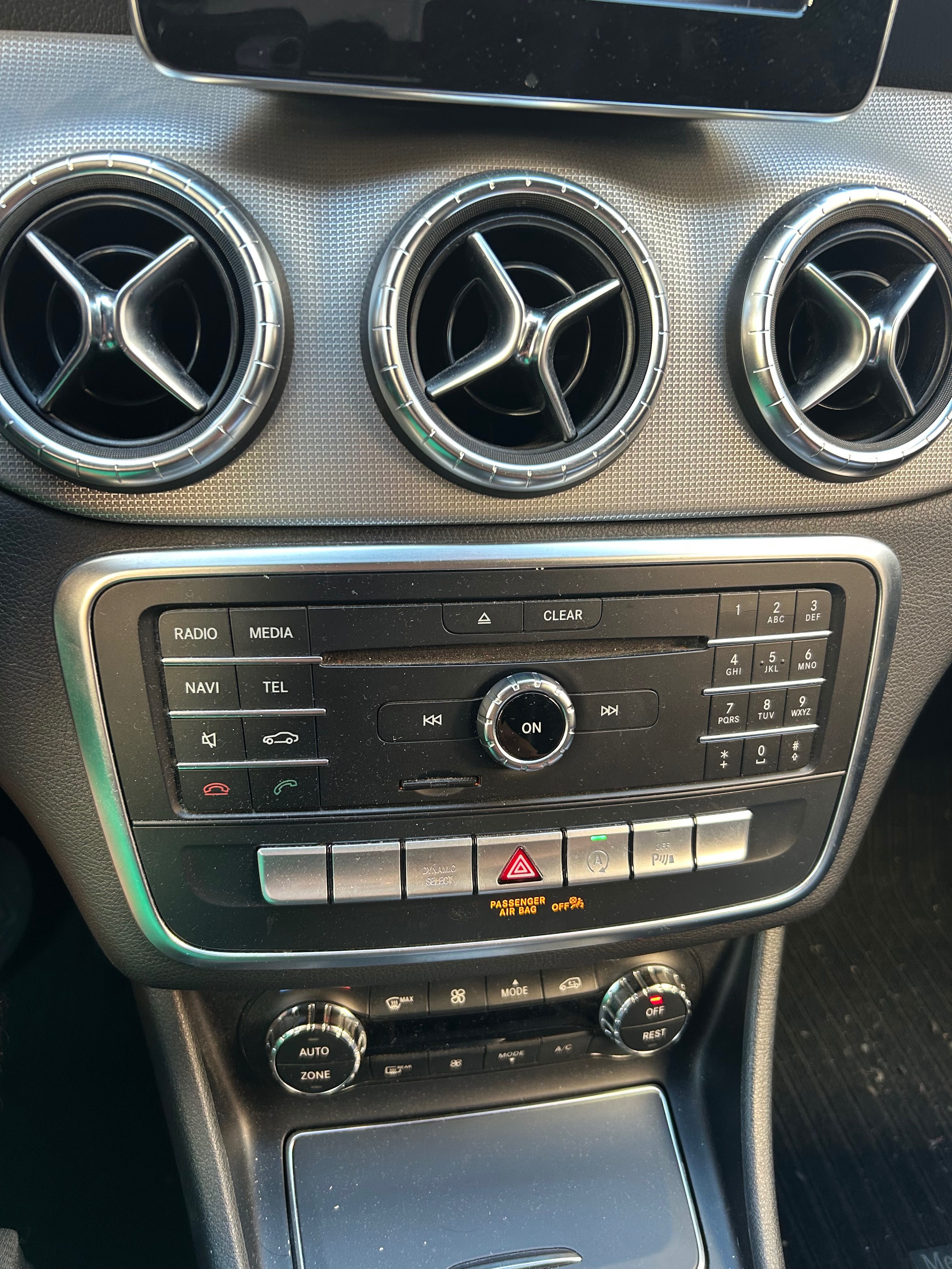 Mercedes Benz CLA180 shooting brake
