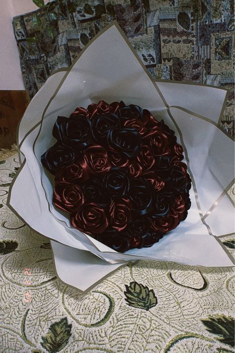 Букет з атласних стрічок