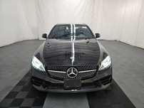 Mercedes-Benz Klasa C 2018 - 300 4MATIC Sedan