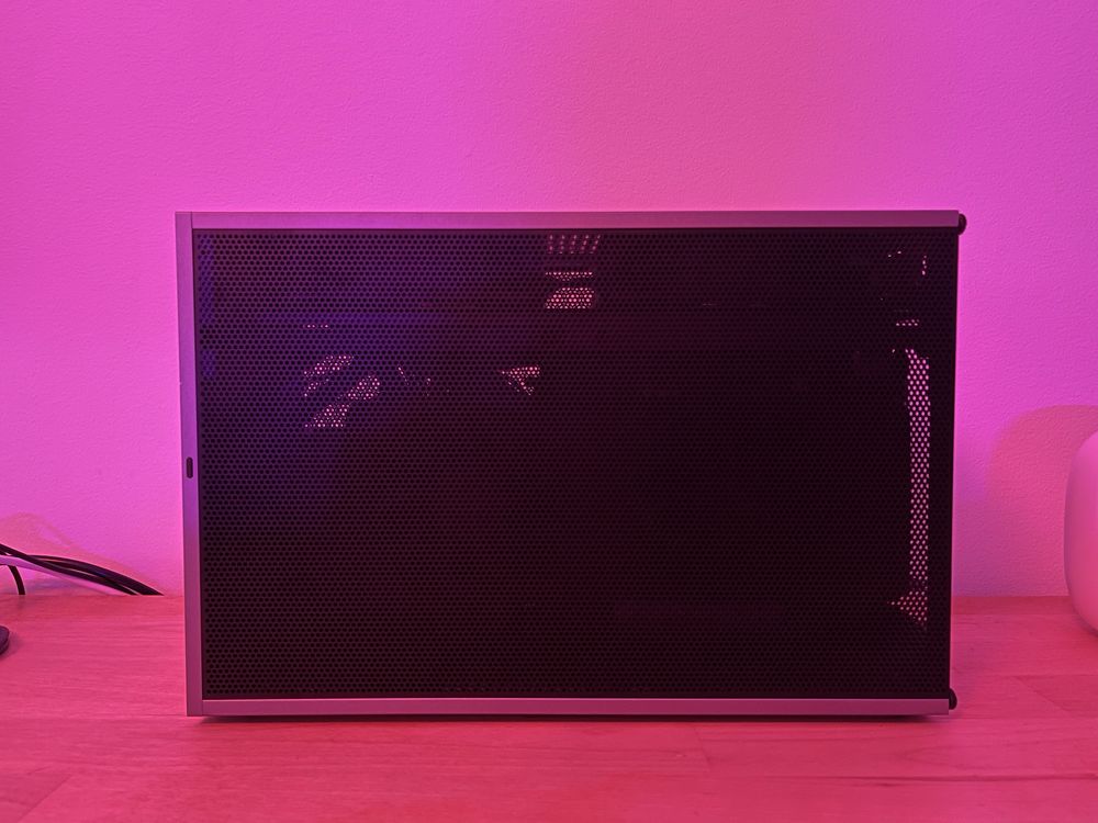 PC Gaming Compacto e Potente | Ryzen 7600 + RX 9070 | Pronto a Usar