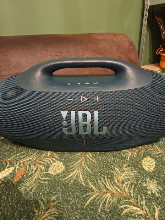 JBL bombox 4 stan bardzo dobry