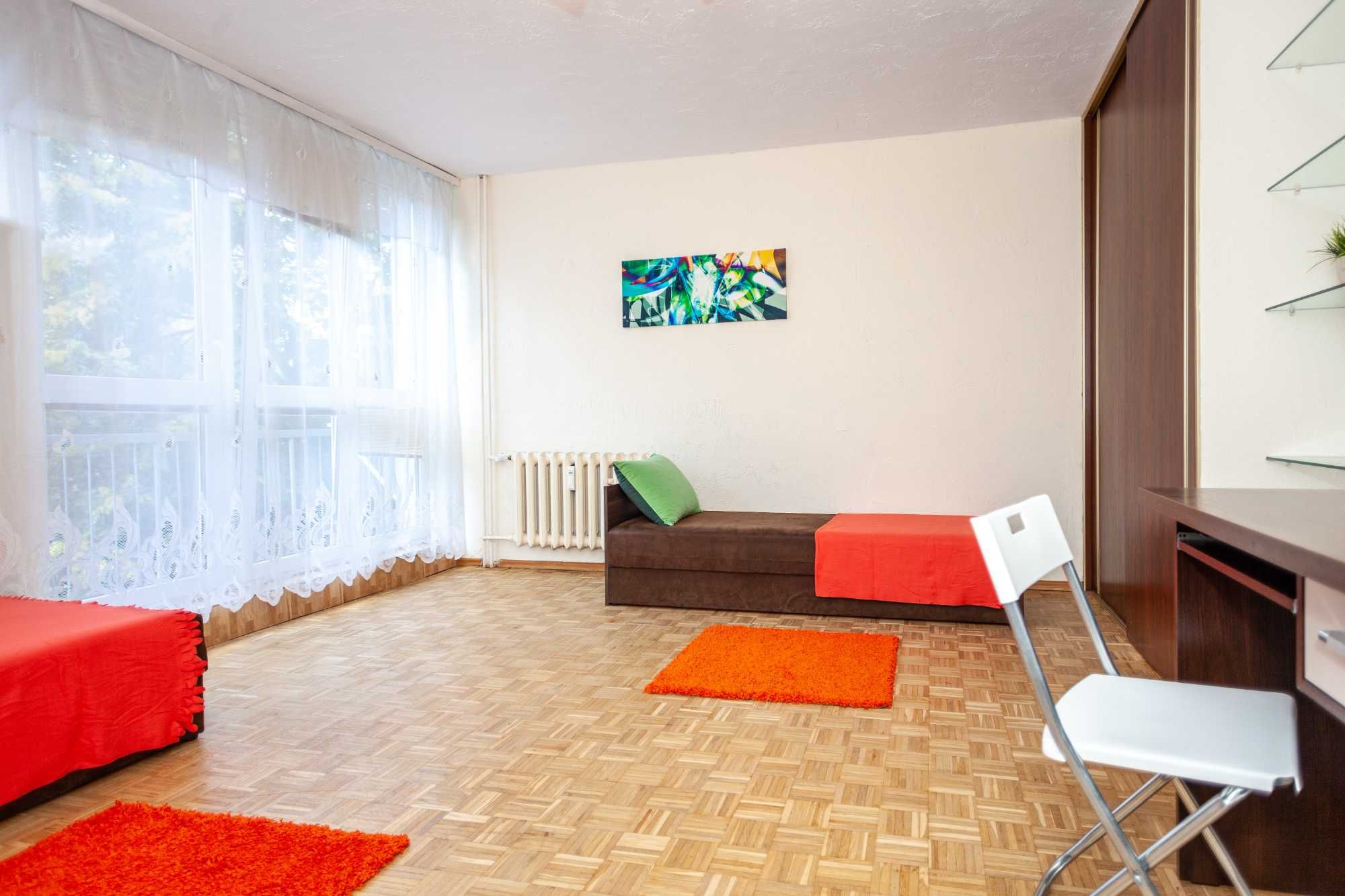 Duży pokój 2 os z balkonem, ul. Jęczmienna/ Grabiszyńska, Stare Miasto