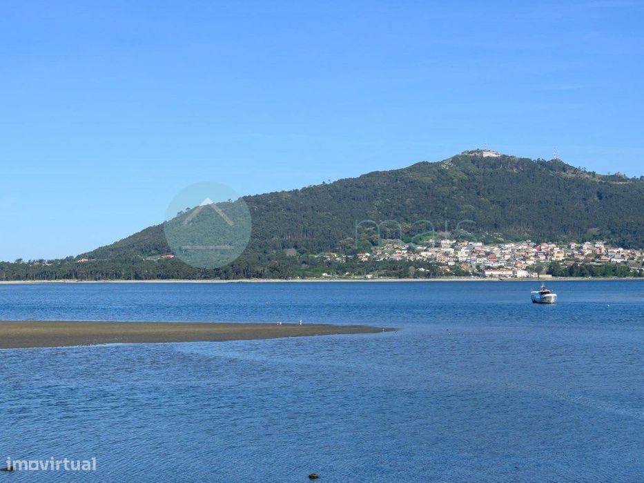 Apartamento de Luxo Empreendimento ' Espelho de Agua em Caminha'