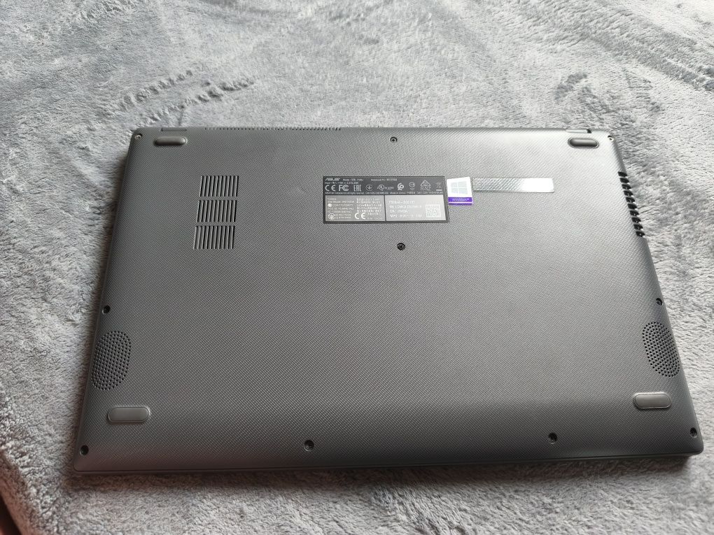 Notebook Asus F509J