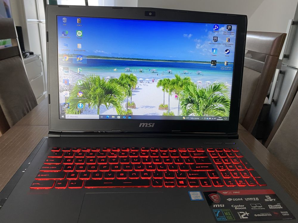 Laptom MSI GV62 7RC
