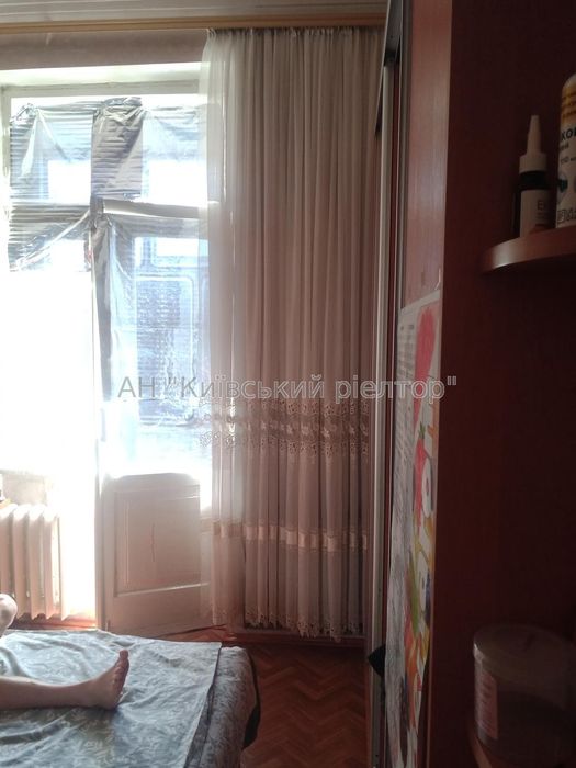 Продаж недорого 4 к. квартири в затишному ДВРЗ!