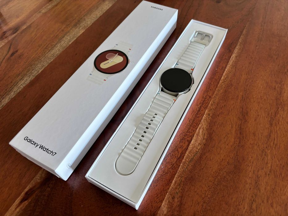 Smartwatch Samsung Galaxy Watch 7 40mm Creme (excelente estado)