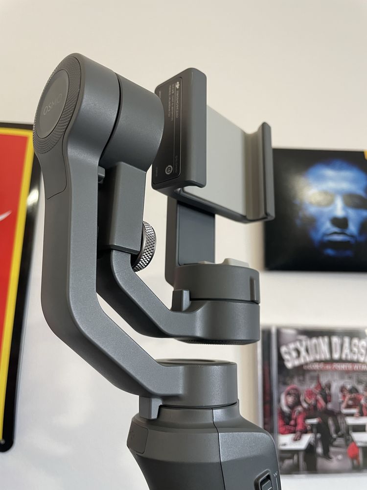 DJI Osmo Mobile 2