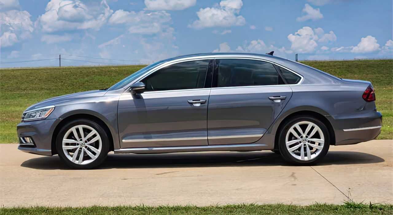 2018 Volkswagen Passat SEL Premium