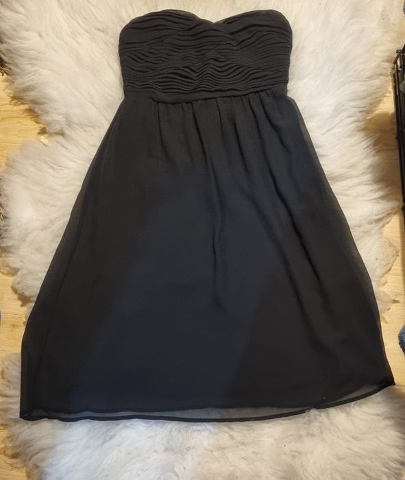 Czarna sukienka Firmy Vero Moda rozmiar XS