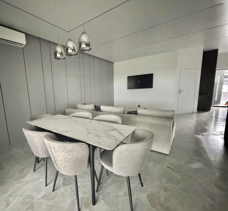 Продаж котеджу з ремонтом