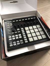 Native Instruments Maschine Mk2 black + klucz + pokrywka