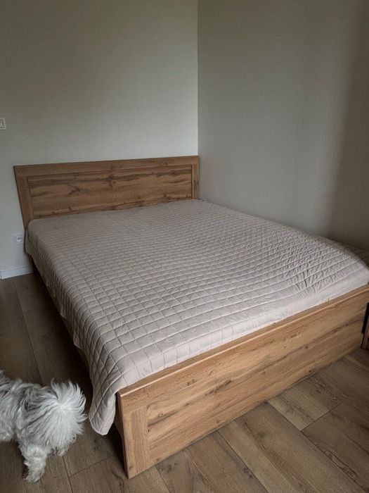 Łóżko 160x200 ze stelażem - stan idealny