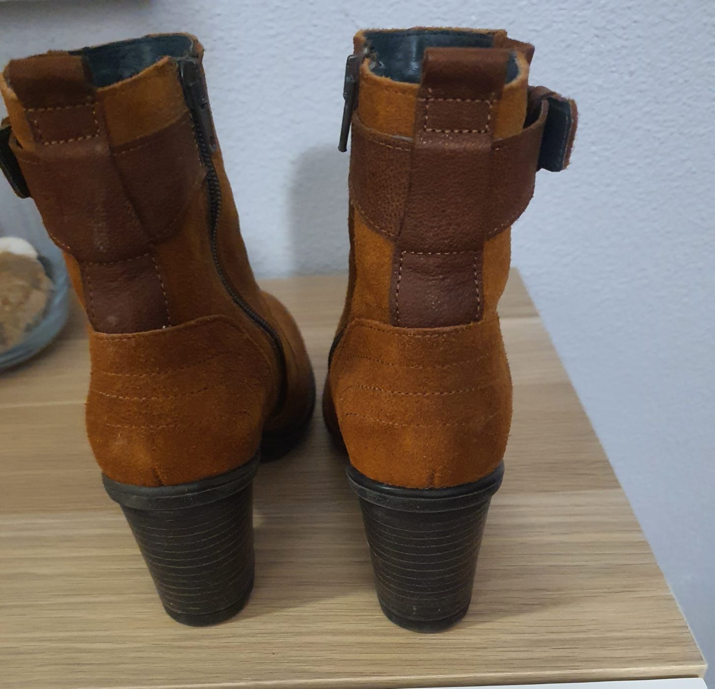 Botas Camurça nr. 36