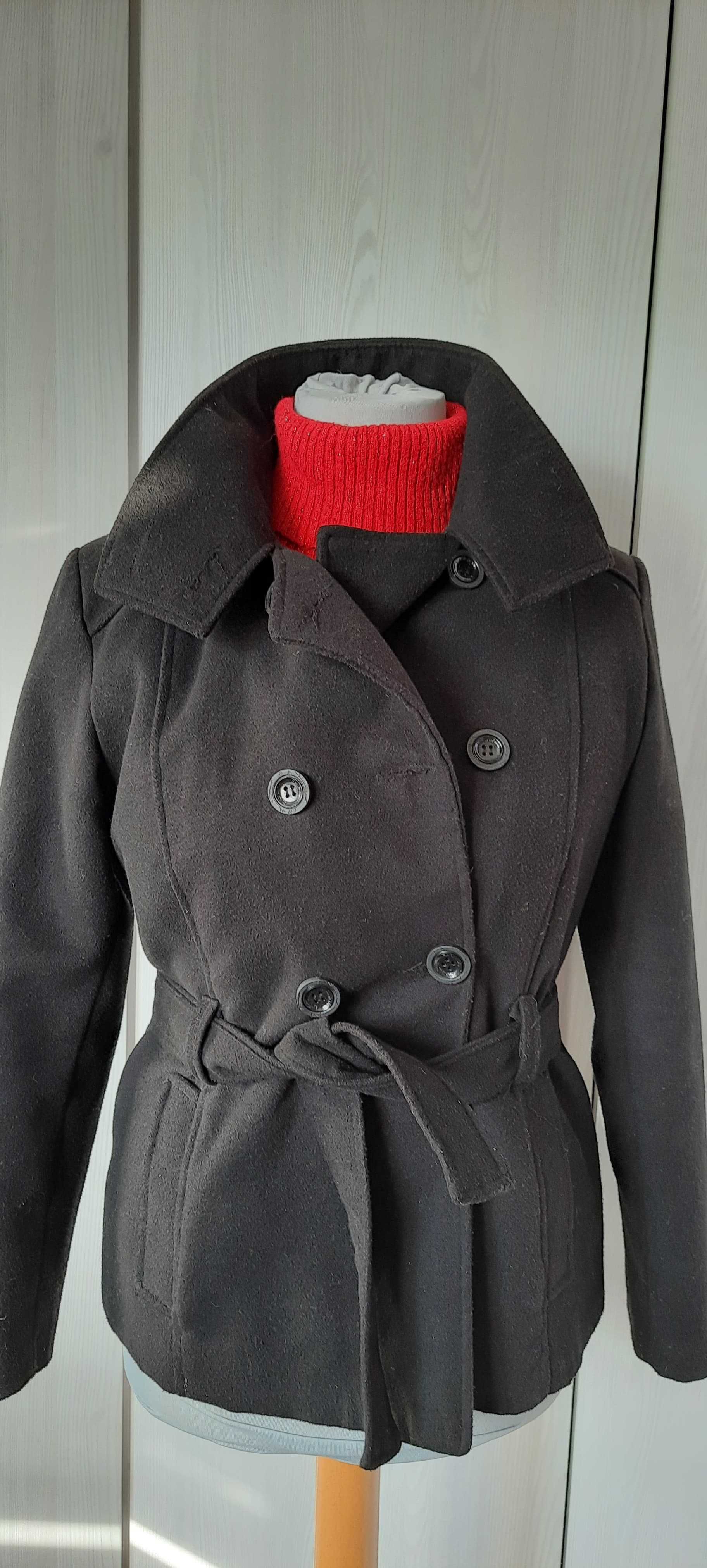Czarna kurtka , płaszcz ocieplany Italy moda 48r/XXL