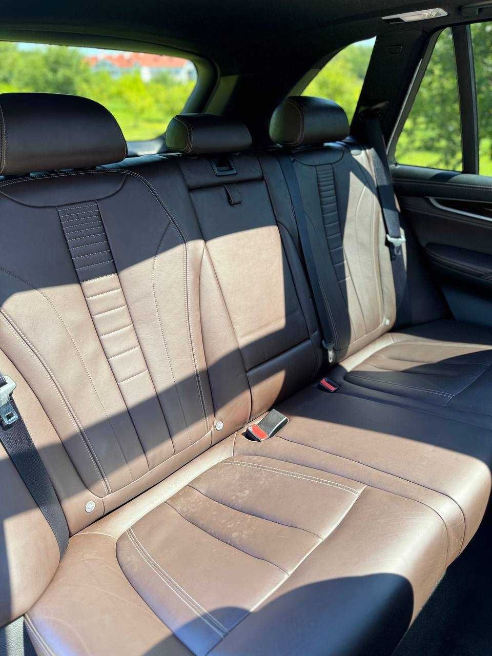 2016 BMW X5 XDR40E