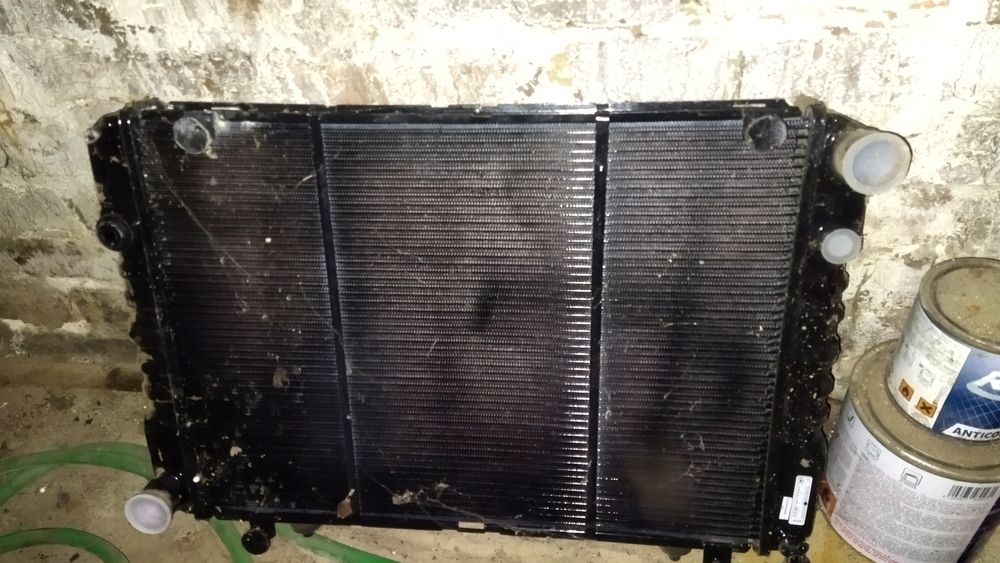 Радиатор охлаждения Застосовність:	ГАЗ-3302, ГАЗ-2705, ГАЗ-3221 "Газел