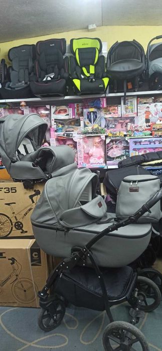 Універсальні модульні коляска 3 в 1,2 в 1 М.Грушевського,22