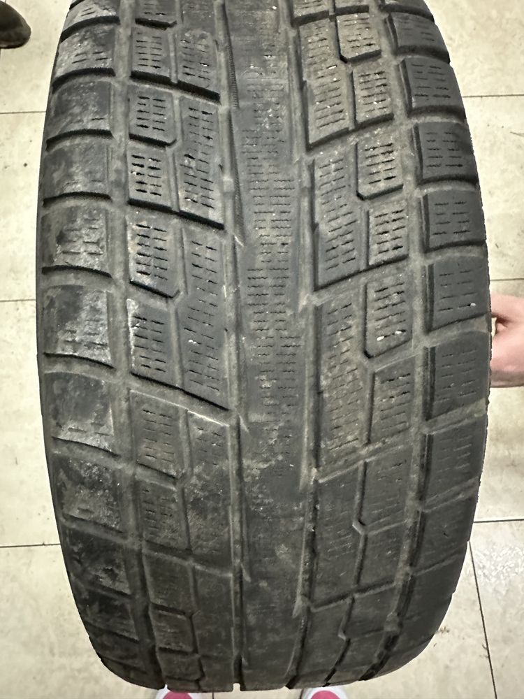 Продам Yokohama резину с дисками 255/55/R19