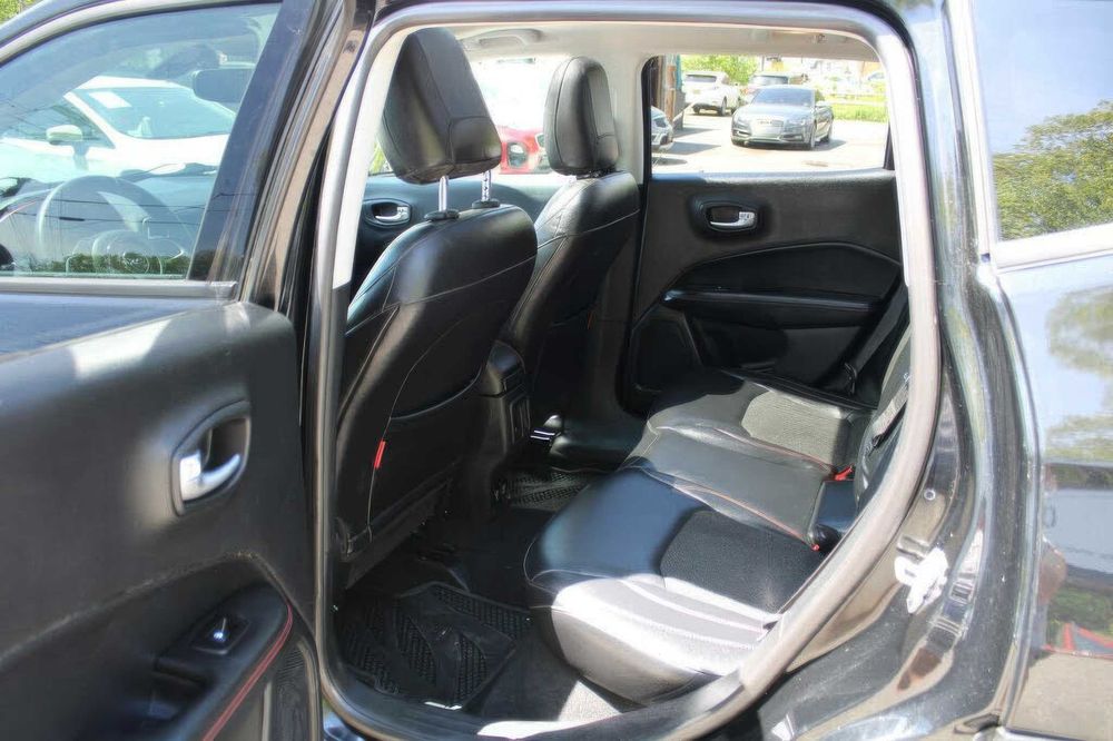 Jeep Compass Trailhawk      2017