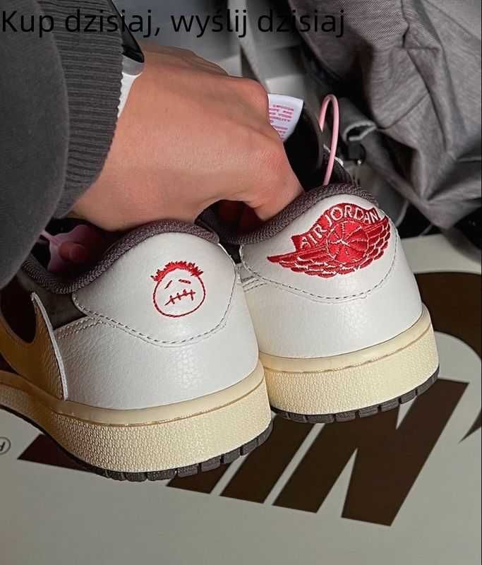 Jordan 1 Retro Low OG SP Travis Scott Reverse Mocha unisex:44