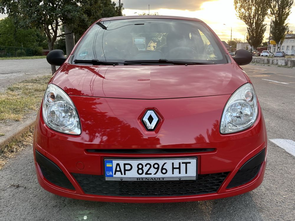 В продаже renault twingo