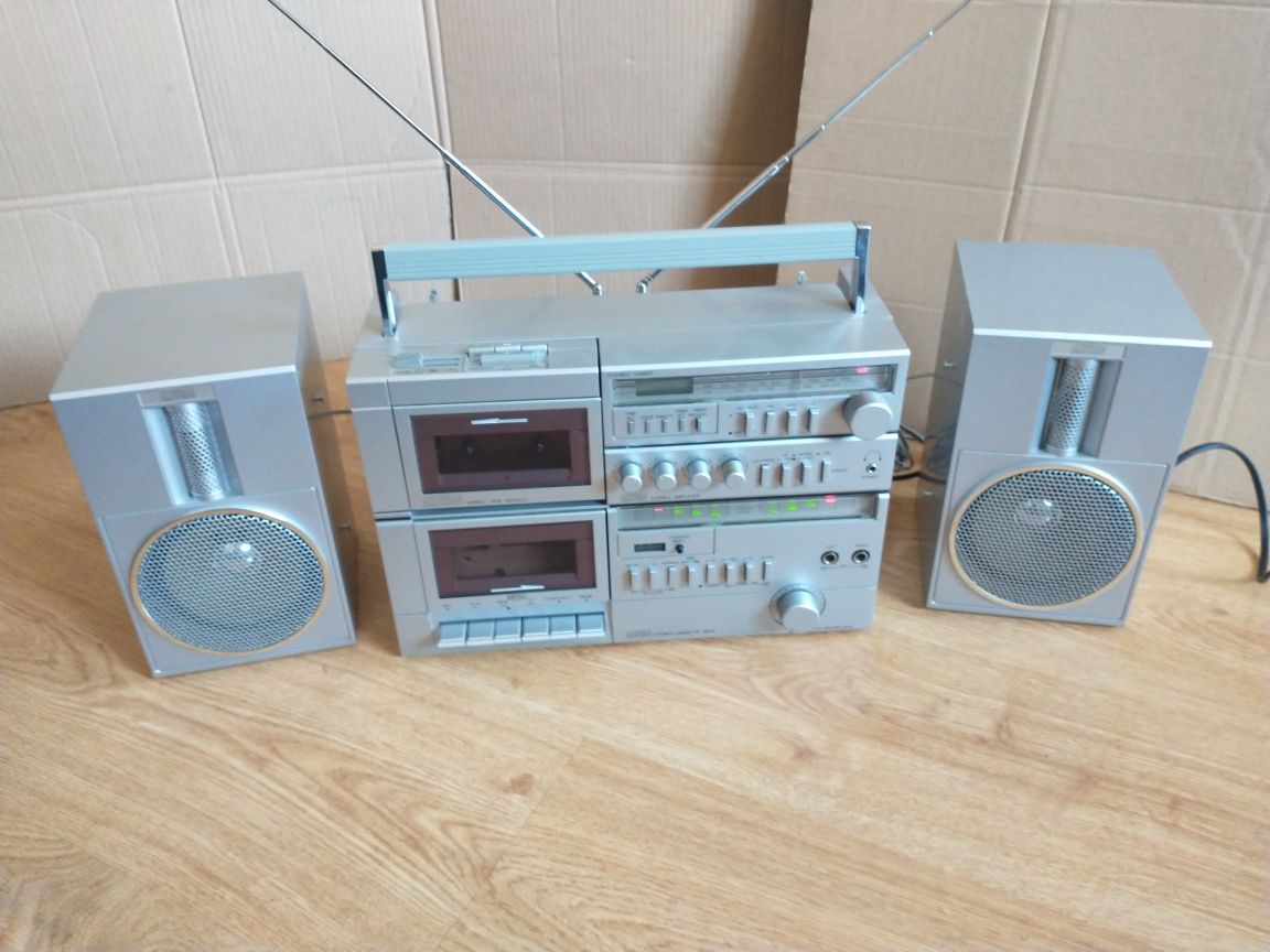 Radiomagnetofon Amstrad 8090 boombox Walkman lata 80.