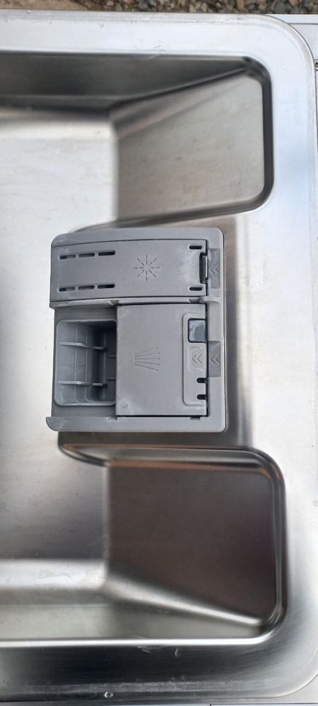 Посудомийна машина BOCH SPS40F22EU