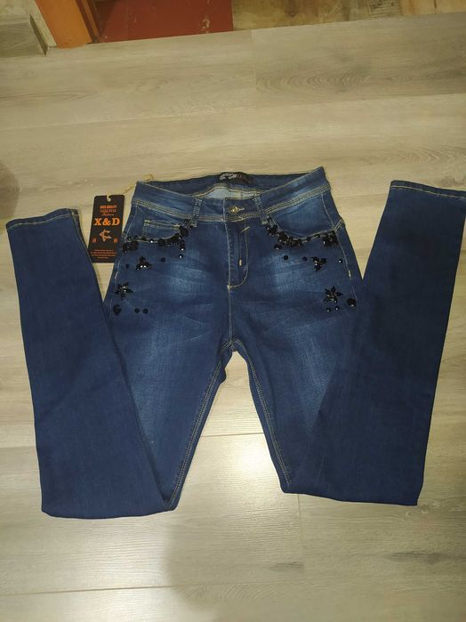Джинси жіночі демісезонні р. 28