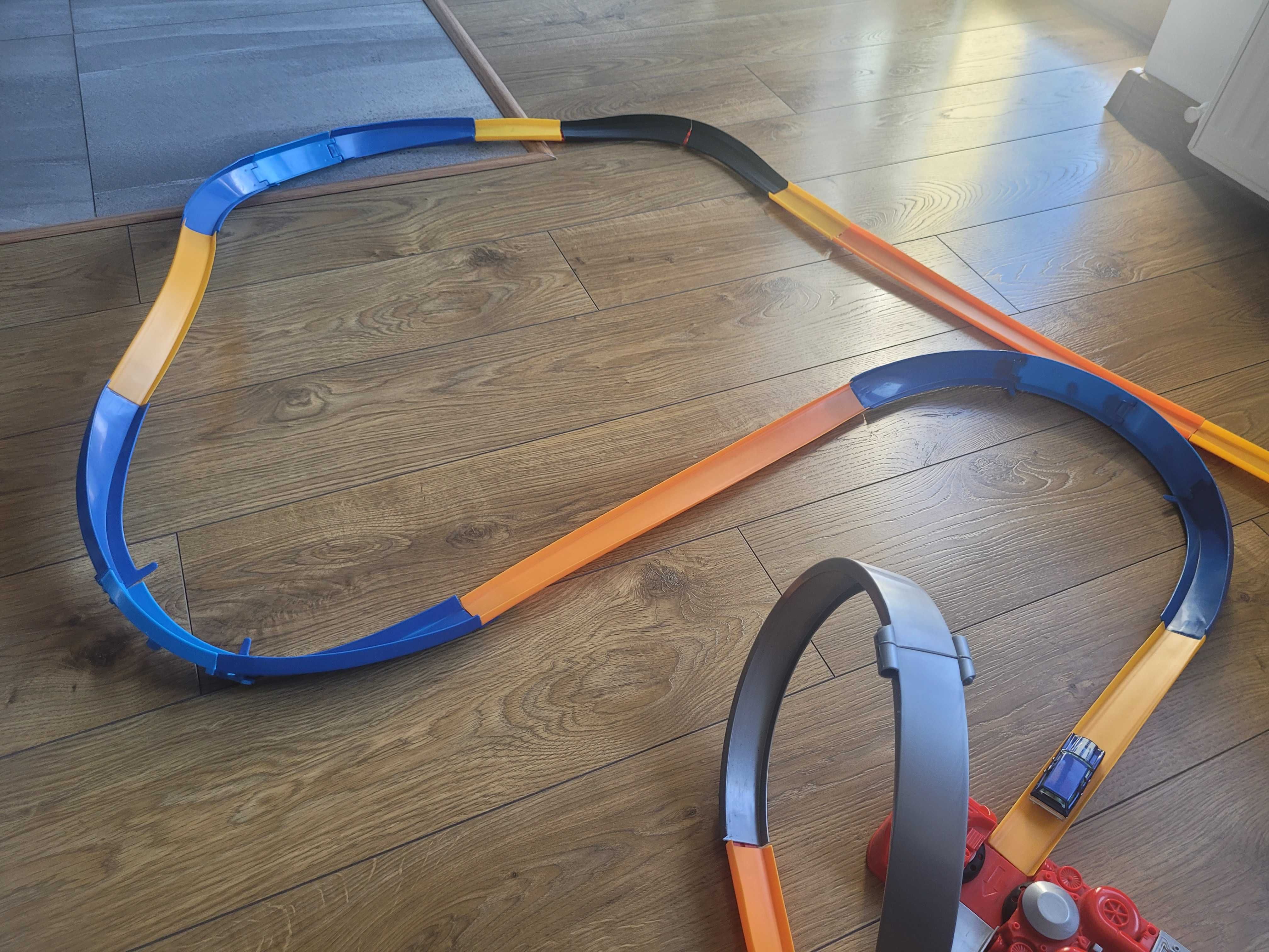 Tor wyścigowy Hot Wheels