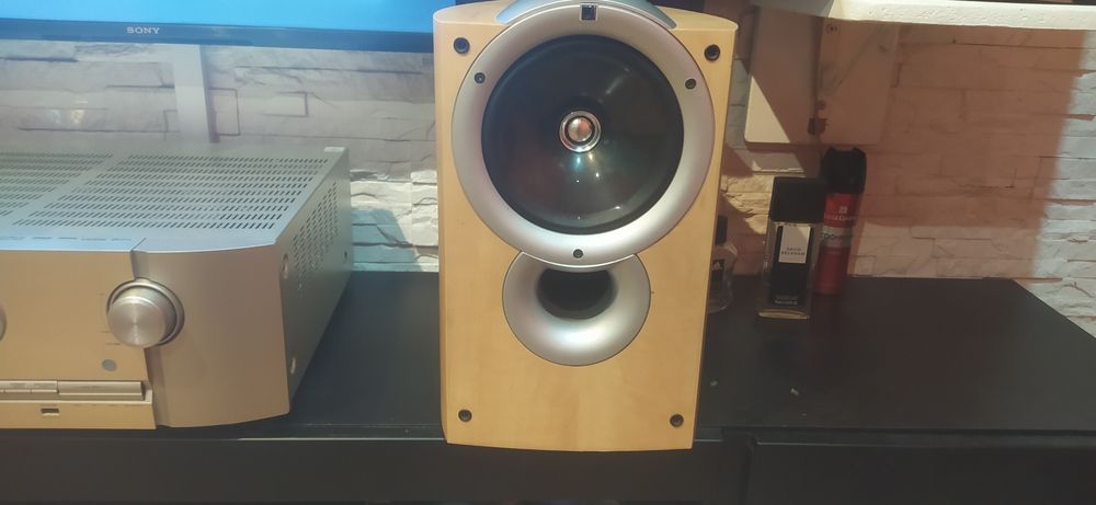 Kolumny podstawkowe 2.5drożne Kef Q1