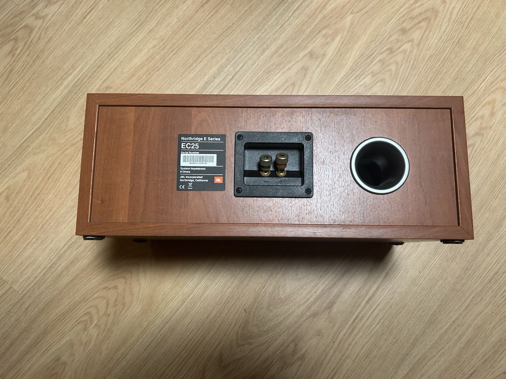 coluna central JBL