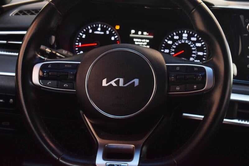 2023 Kia K5 GT-Line