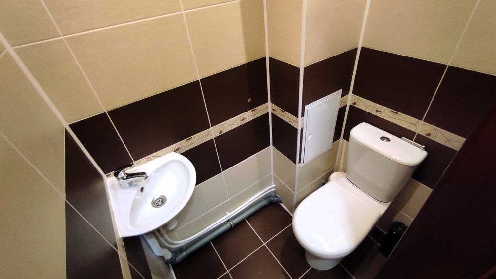 2к квартира + гараж. Будинок у парку «Веселка» напроти Файна Таун