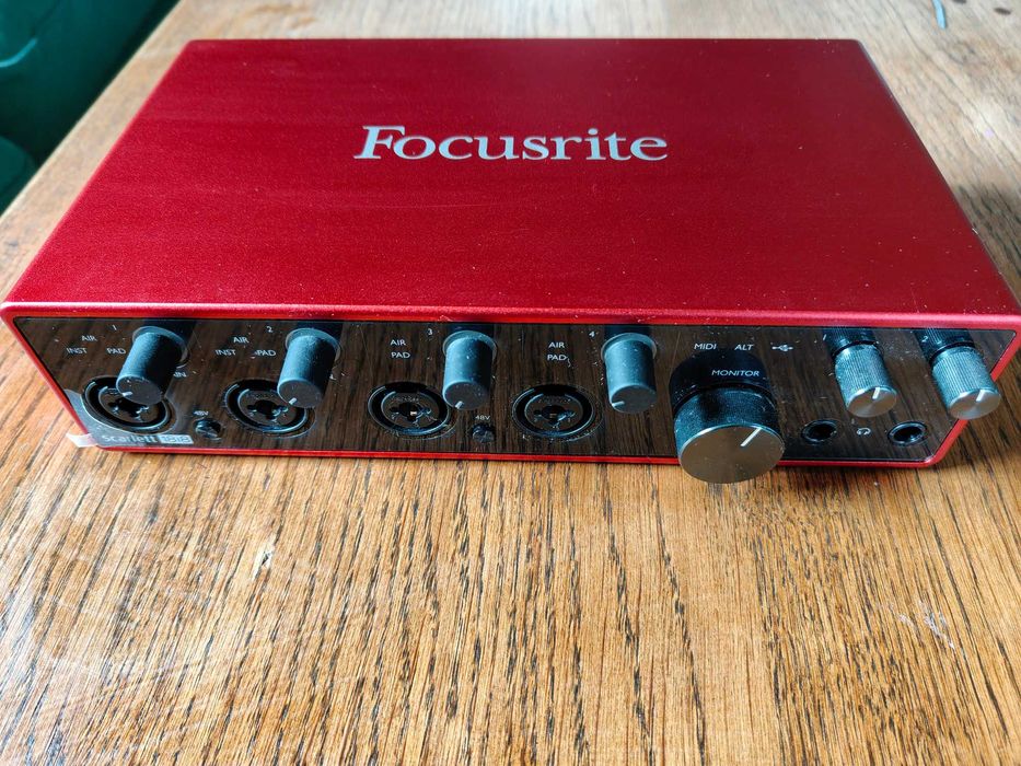 Focusrite Scarlett 18i8 (gen 3) - interface audio