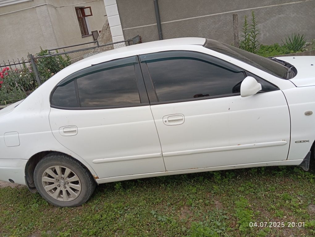 Daewoo Laganza 1998