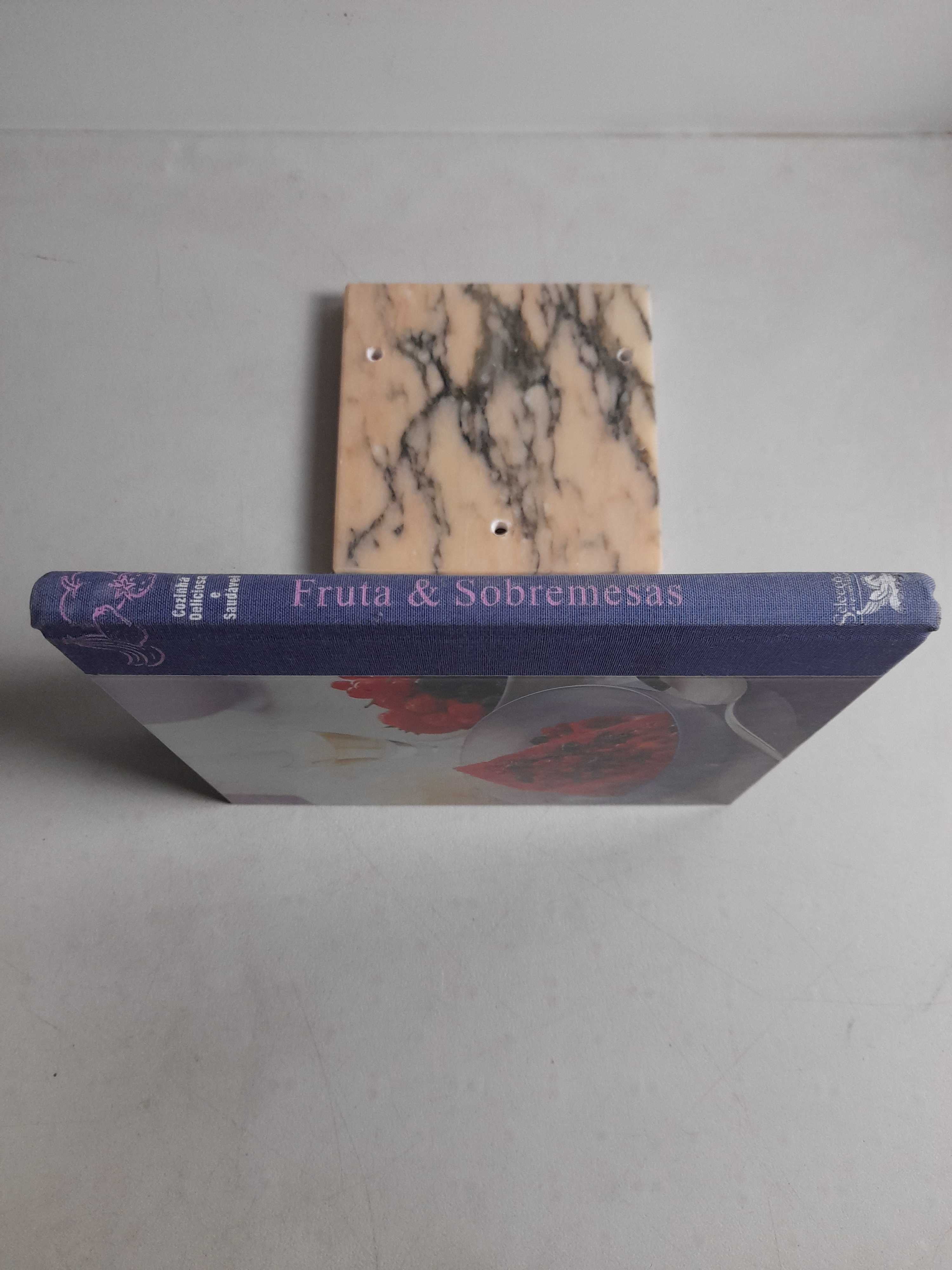 Livro -seleções do reader s digest- fruta e sobremesas VSO