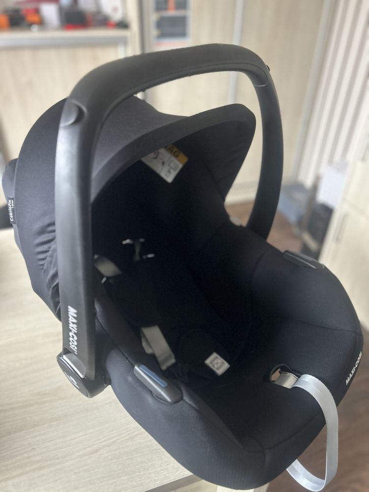 Fotelik maxi cosi cabrio-fix i-size 0-13 kg j nowy