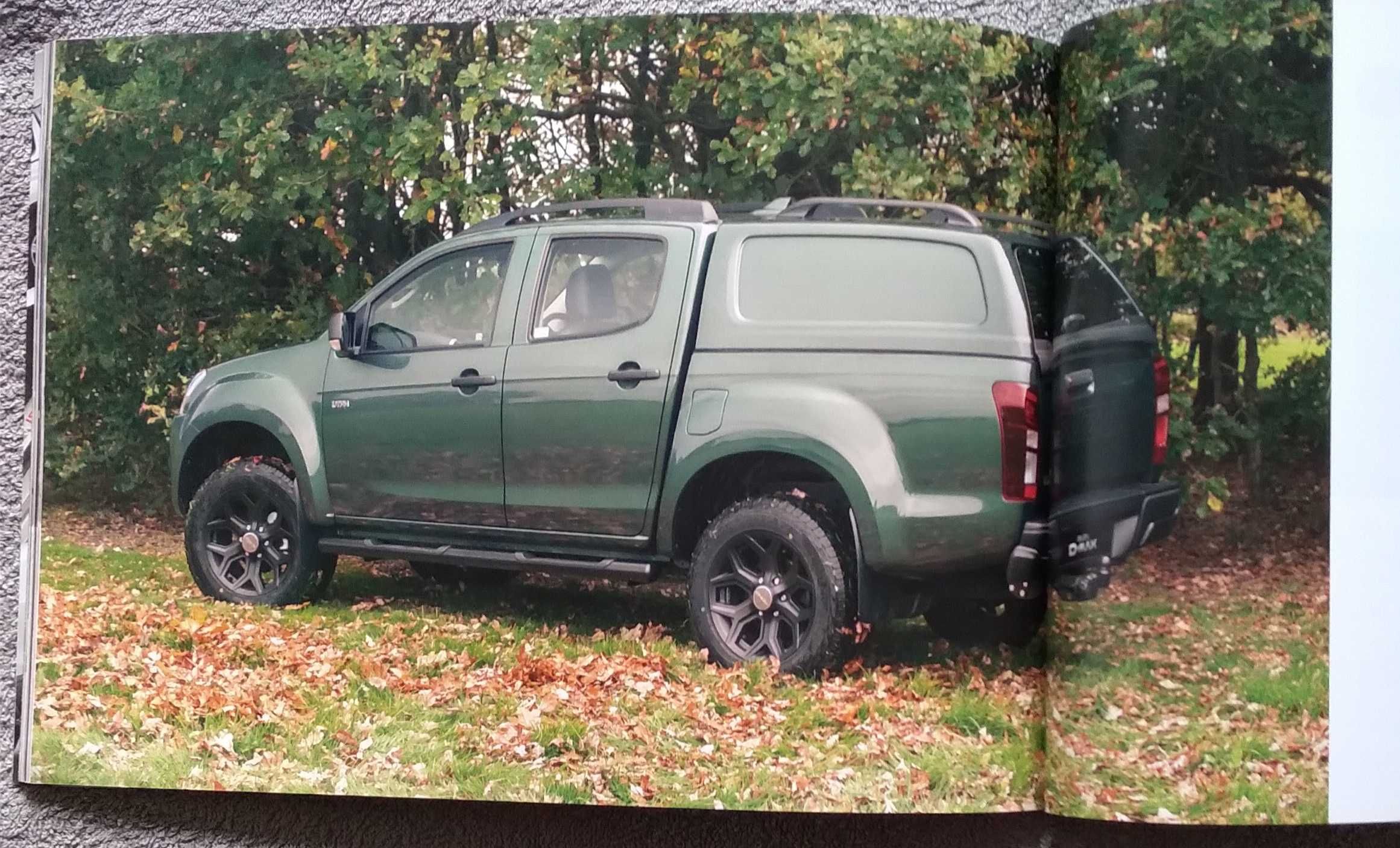 Prospekt ISUZU D-MAX akcesoria i dodatki