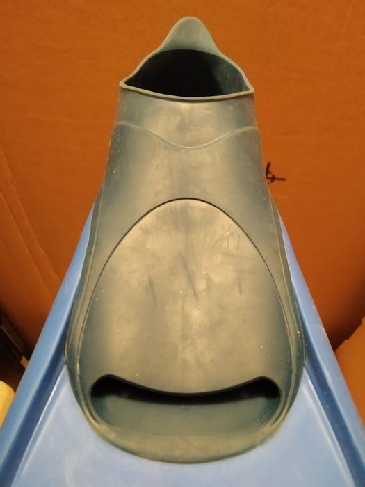 Silikonowe płetwy średnie do pływania Decathlon Nabaiji rozmiar 40-41