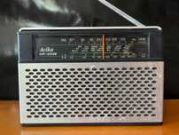 Radio vintage japonês AciKo